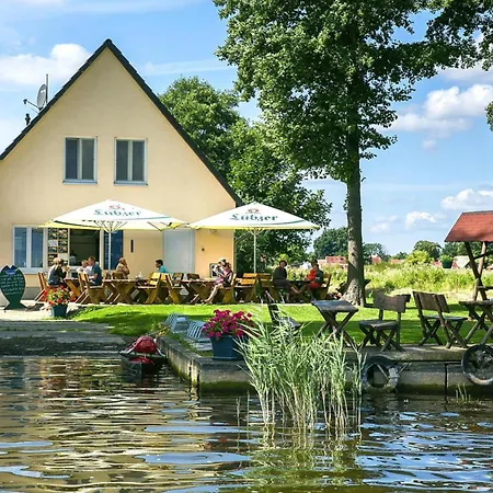 Apartment On The Fischerhof Vipperow