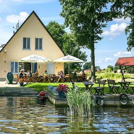 Apartment On The Fischerhof Vipperow